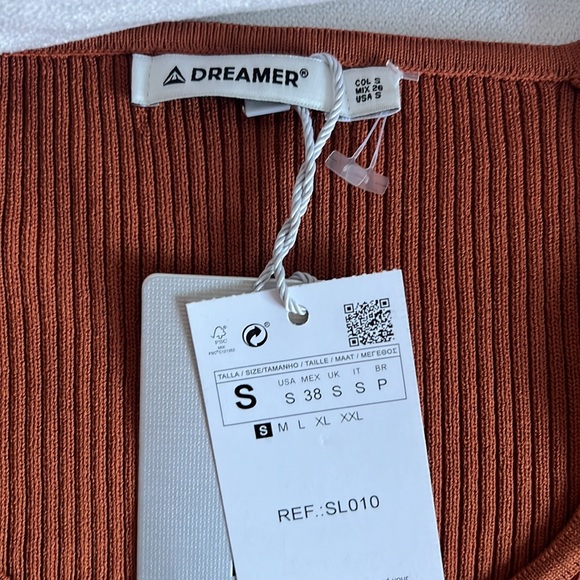 Dreamer Sweater - Picture 3 of 4